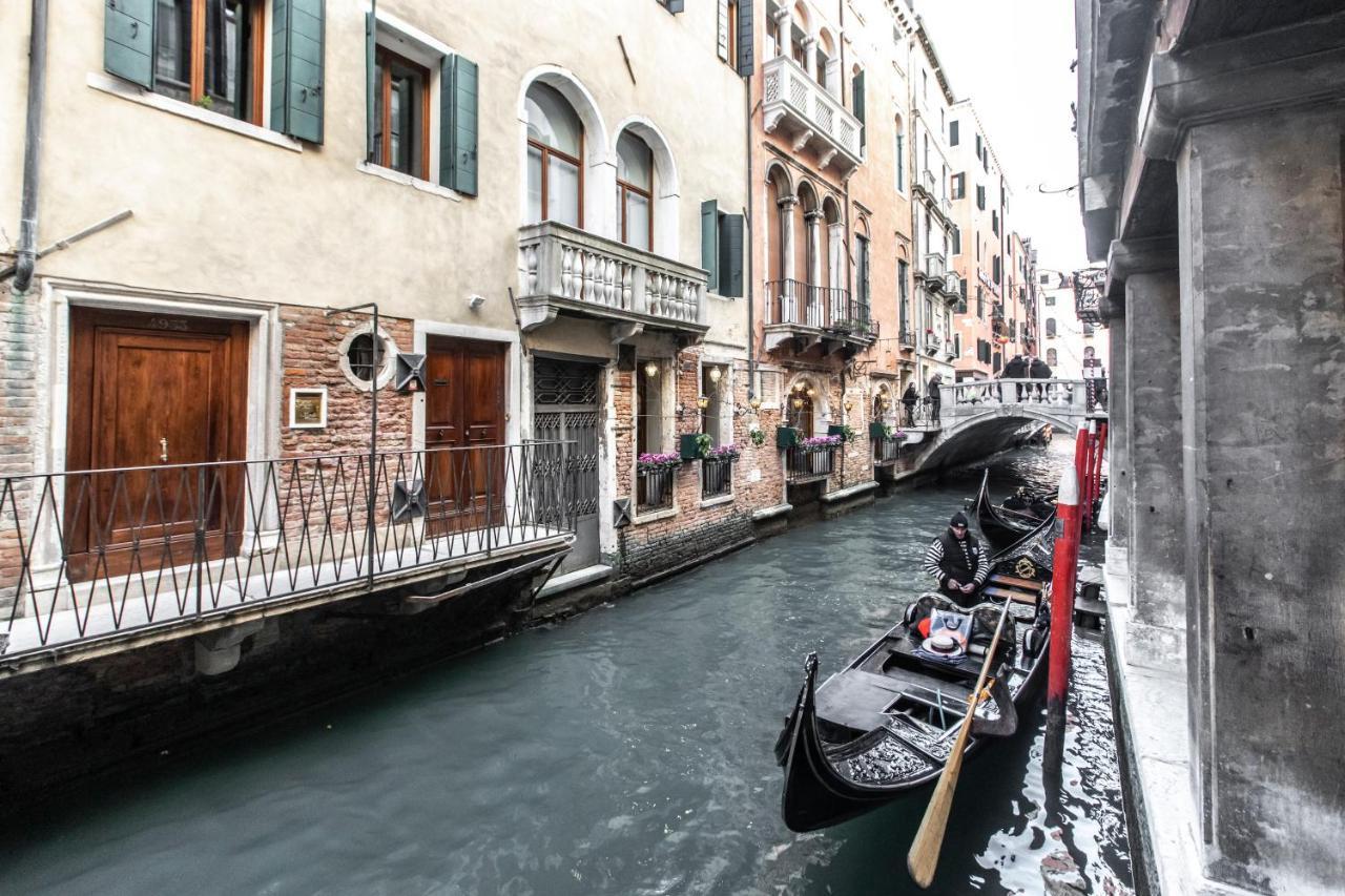 Ca' Delle Acque Deluxe Apartment R&R Venecia Exterior foto