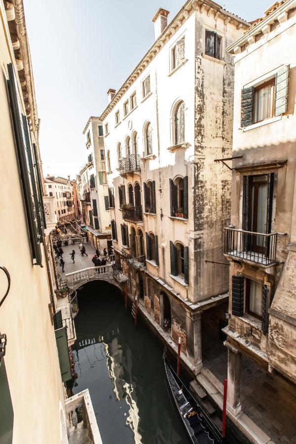 Ca' Delle Acque Deluxe Apartment R&R Venecia Exterior foto