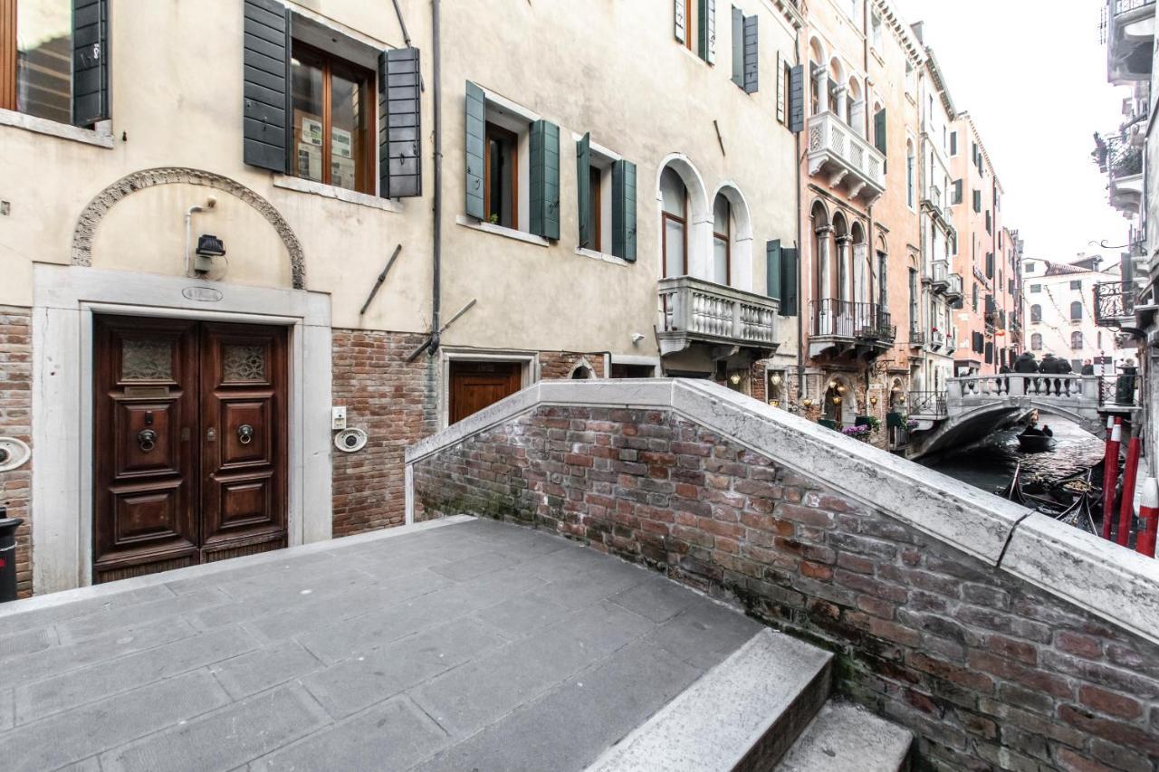 Ca' Delle Acque Deluxe Apartment R&R Venecia Exterior foto